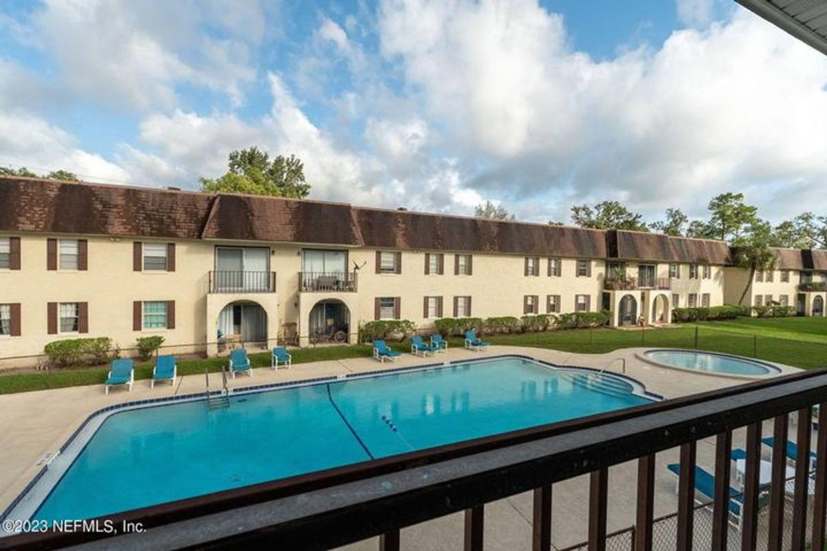Condo for rent at 1735 El Camino Rd, Jacksonville, FL 32216