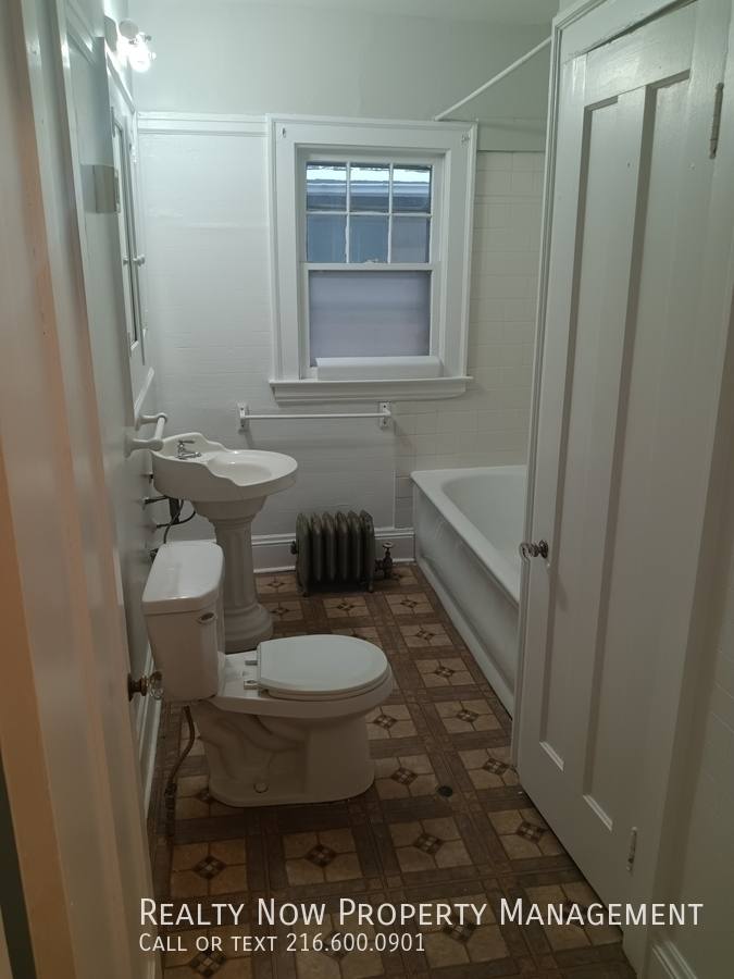 Apartment for rent at 2113 Stillman Rd - 2nd #2113 Stillman2, Cleveland, OH 44118