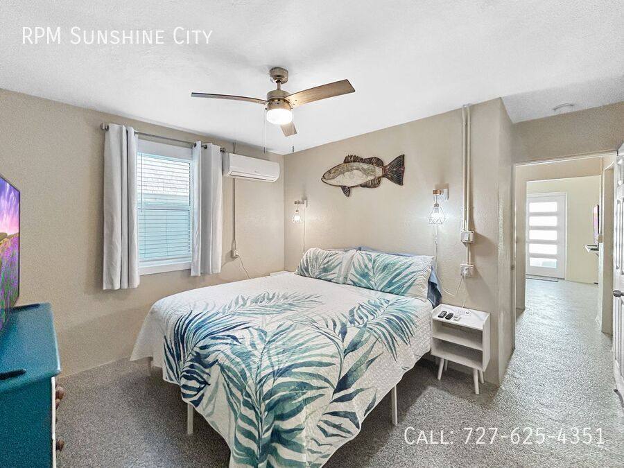 Apartment for rent at 14135 Palm St #1, Saint Petersburg, FL 33708