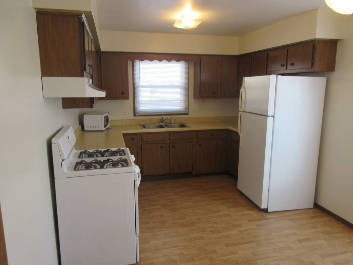 Apartment for rent at 132-134 S Wright Rd, Janesville, WI 53546