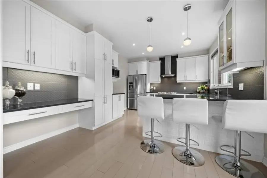 Apartment for rent at 800 W Bardin Rd, Arlington, TX 76017