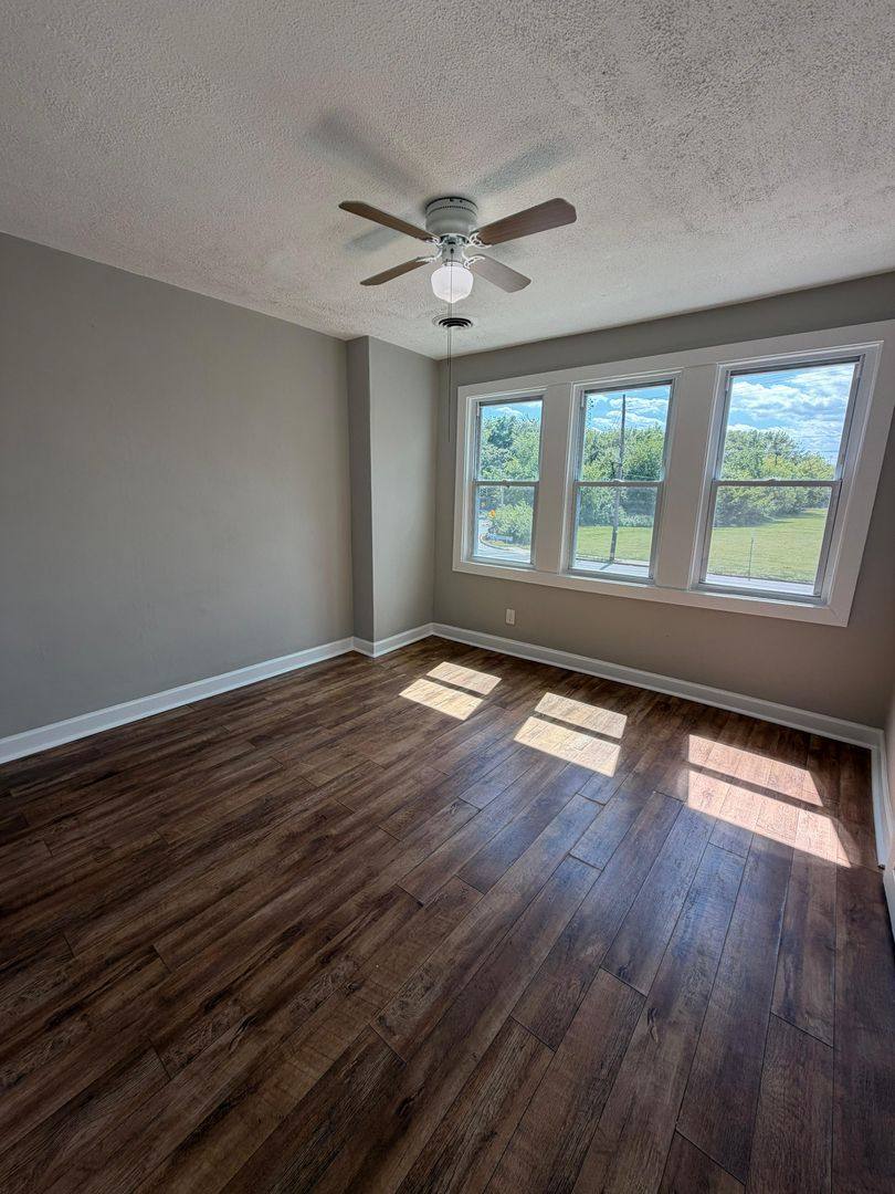 Townhouse for rent at 3231 Dundalk Ave, Dundalk, MD 21222