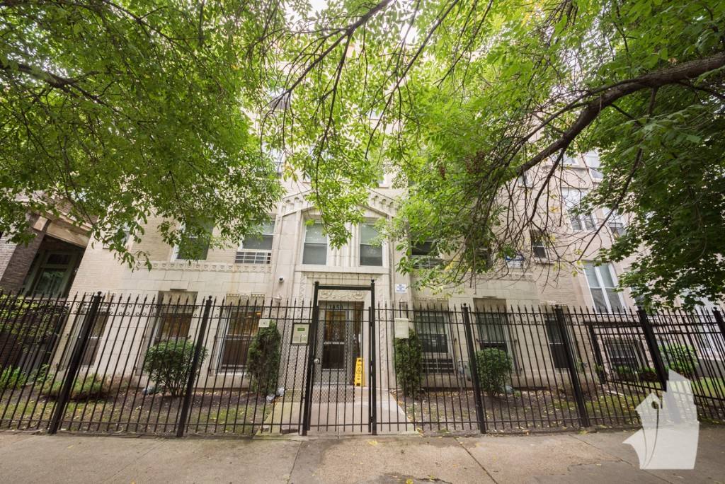 Apartment for rent at 1850 N Humboldt Blvd, Chicago, IL 60647