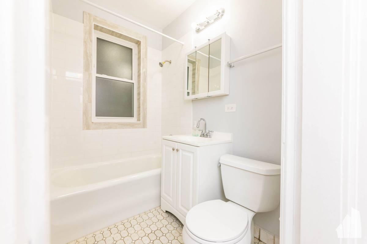 Apartment for rent at 3712 N Sheffield #304, Chicago, IL 60613