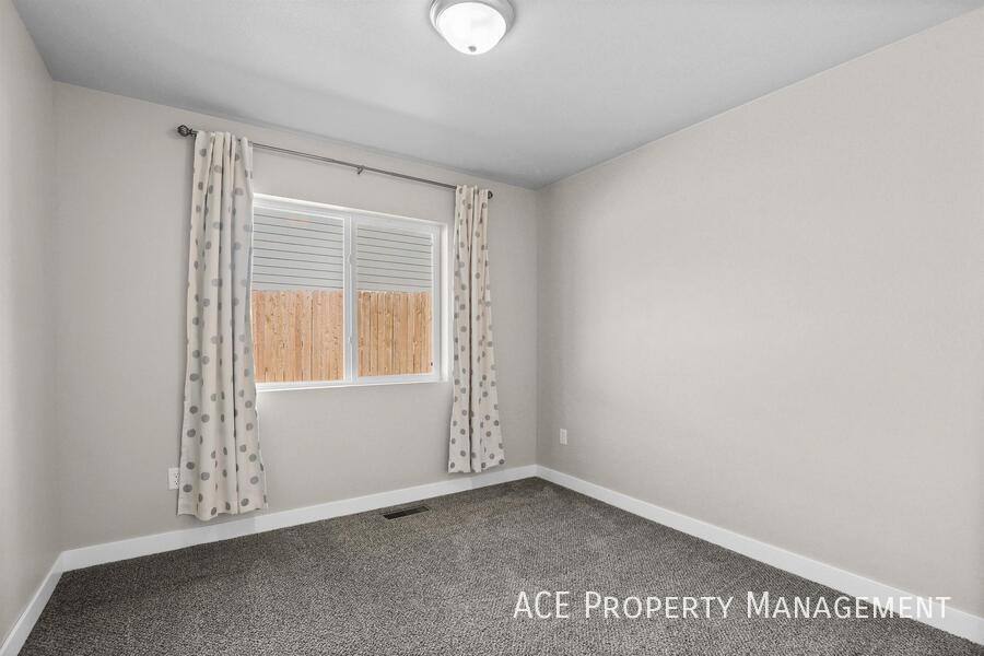 House for rent at 5339 Coal Bank Dr, Rapid City, SD 57701