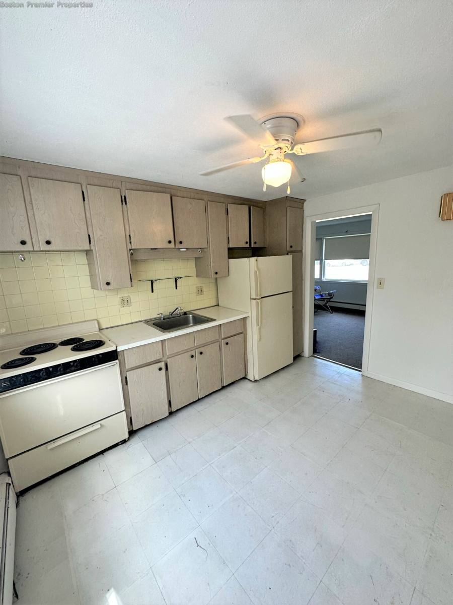 House for rent at 781 E Squantum, Quincy, MA 02171