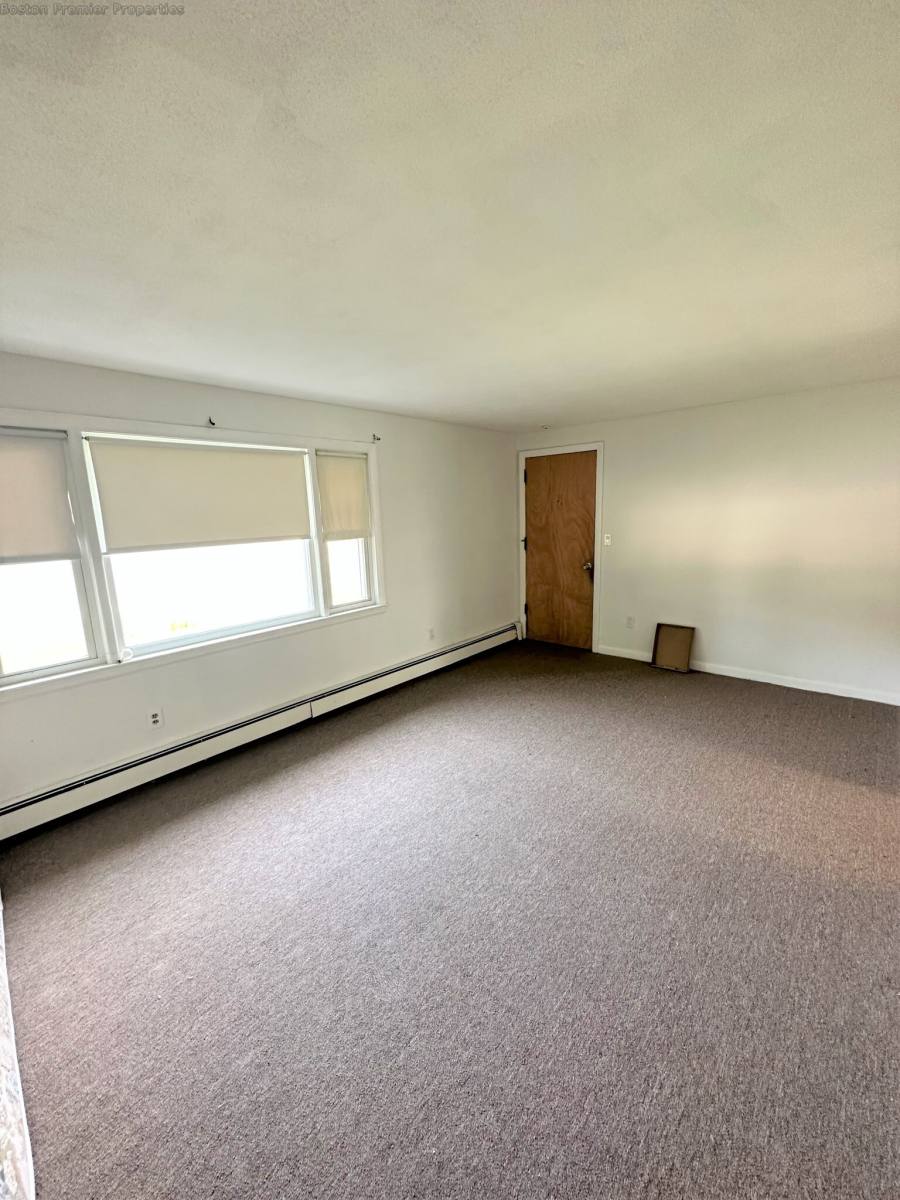 House for rent at 781 E Squantum, Quincy, MA 02171
