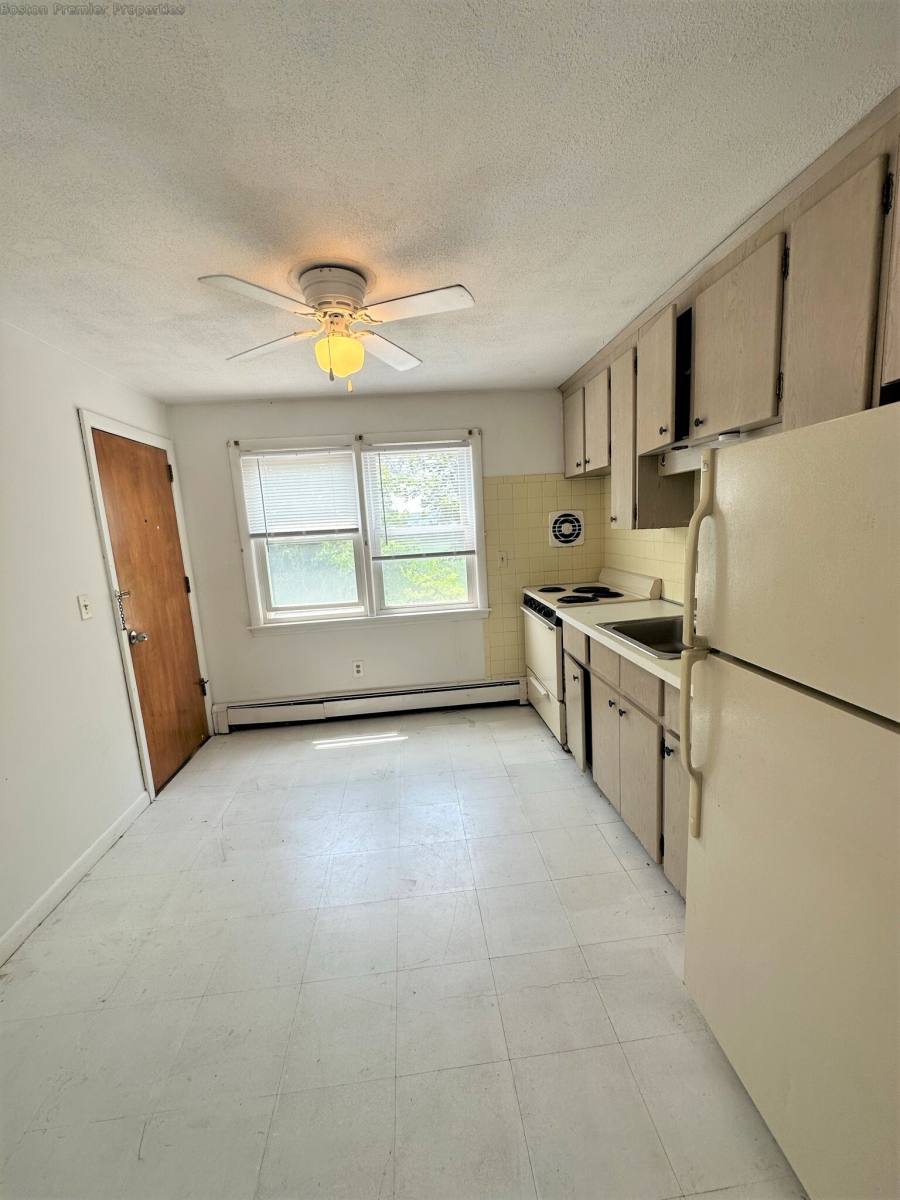 House for rent at 781 E Squantum, Quincy, MA 02171