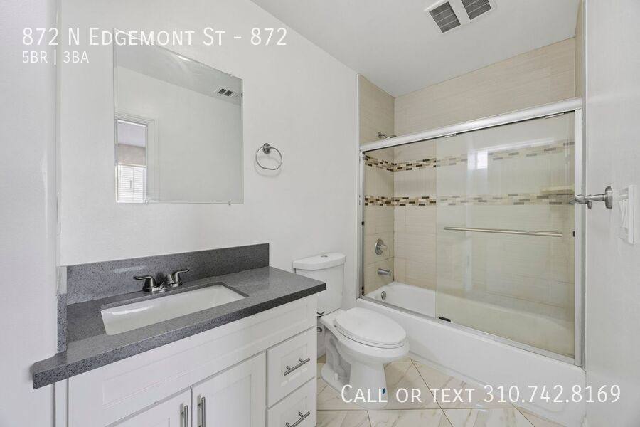 Townhouse for rent at 872 N Edgemont St #872, Los Angeles, CA 90029