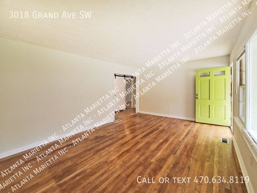 House for rent at 3018 Grand Ave SW, Atlanta, GA 30315