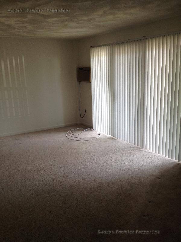 Apartment for rent at 410 Washington St #34, Quincy, MA 02169