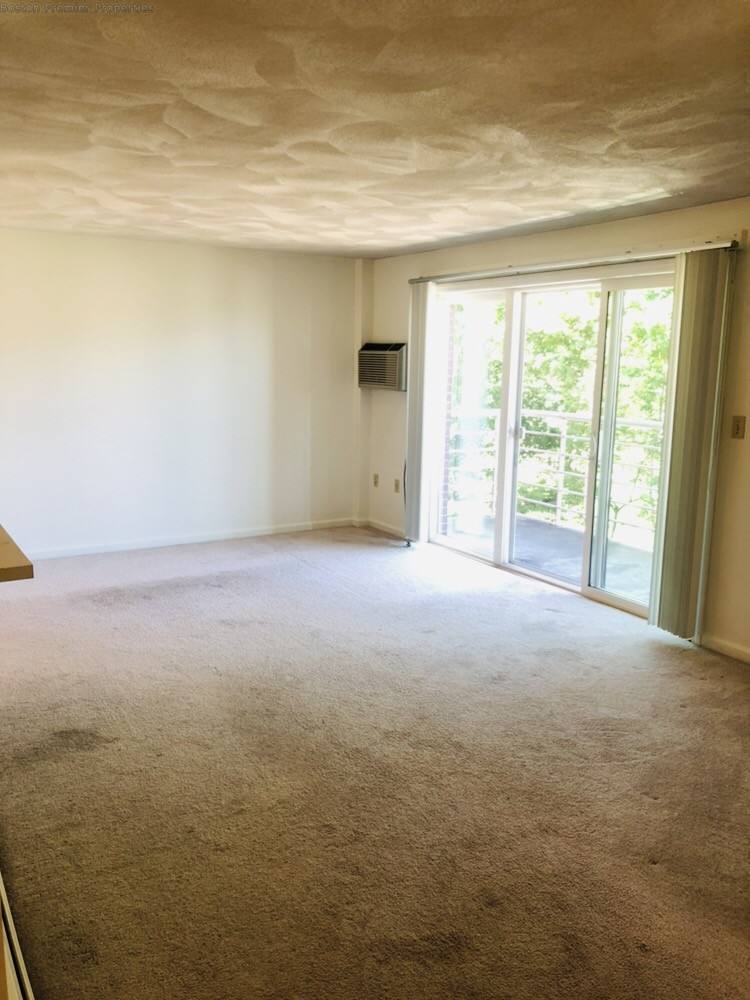 Apartment for rent at 410 Washington St #34, Quincy, MA 02169