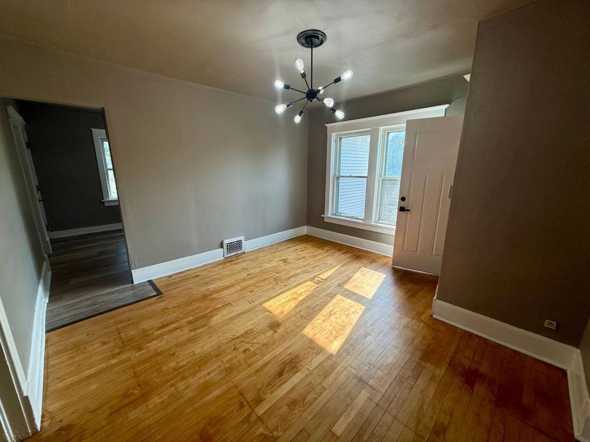 Apartment for rent at 709-11 Henrietta St, Wausau, WI 54403