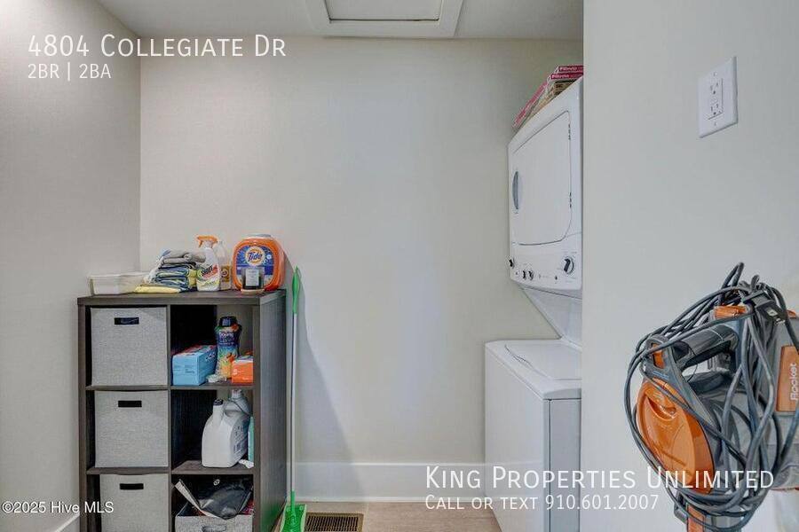 Apartment for rent at 4804 Collegiate Dr, Wilmington, NC 28403