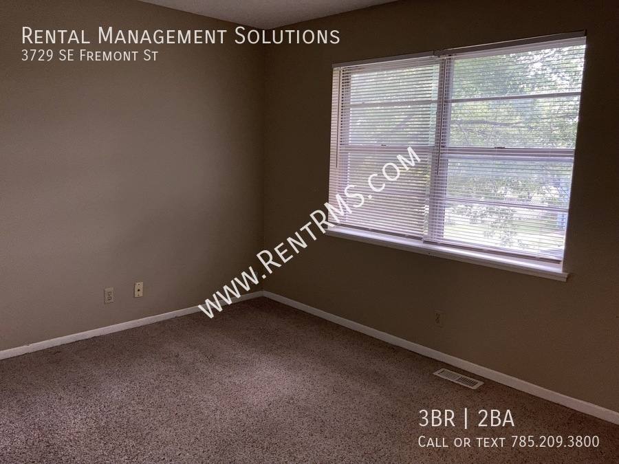 House for rent at 3729 SE Fremont St, Topeka, KS 66609