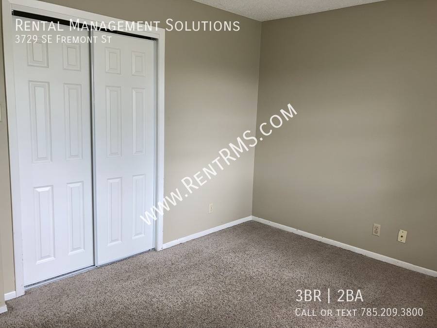 House for rent at 3729 SE Fremont St, Topeka, KS 66609