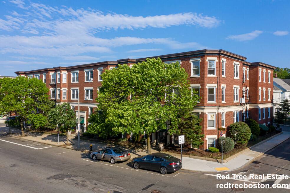 Apartment for rent at 11 Barrows St #5, Allston, MA 02134
