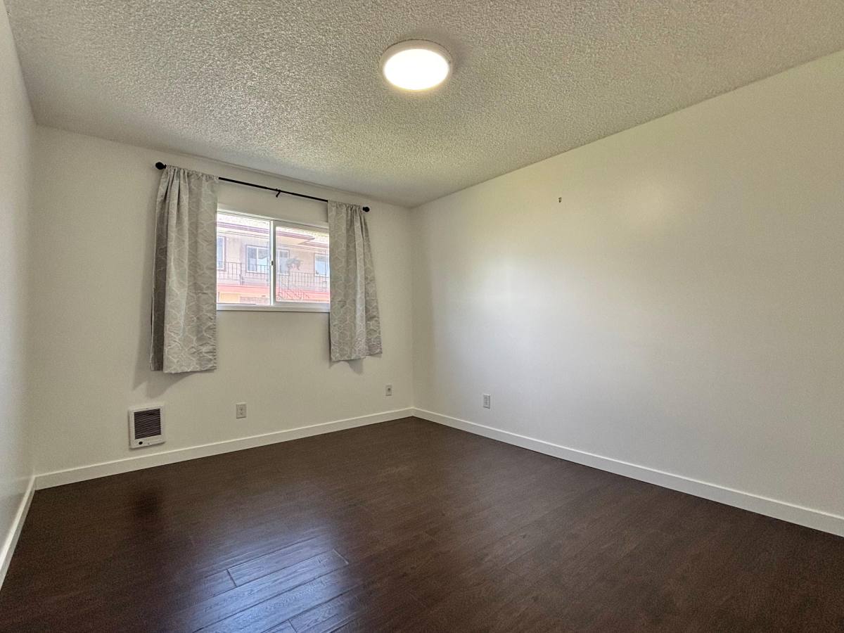Apartment for rent at 1019 N Woodward Rd #1, Spokane, WA 99206