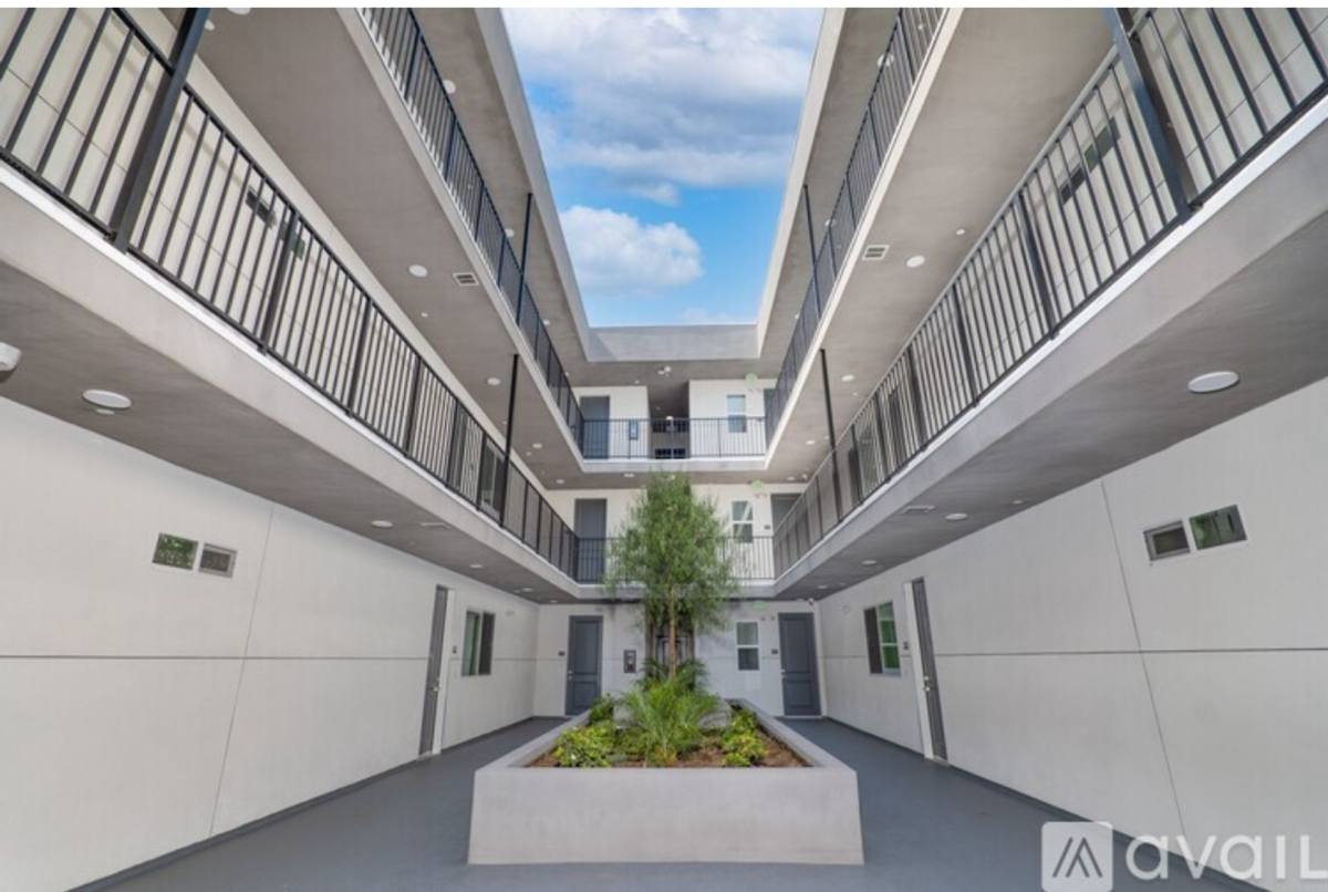 Apartment for rent at 15755 Saticoy St, Van Nuys, CA 91406