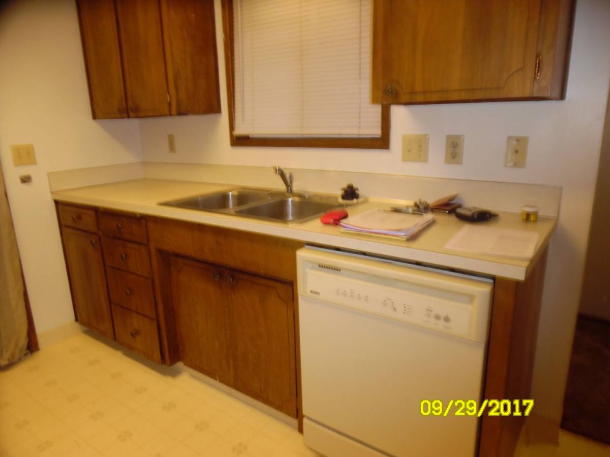 Apartment for rent at 245 NW 19th & 1910 Birch, McMinnville, OR 97128