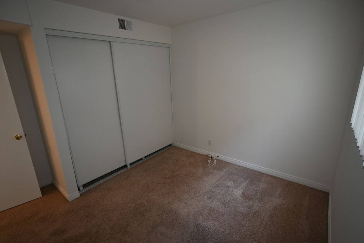 Apartment for rent at 812 S Marengo Ave, Pasadena, CA 91106