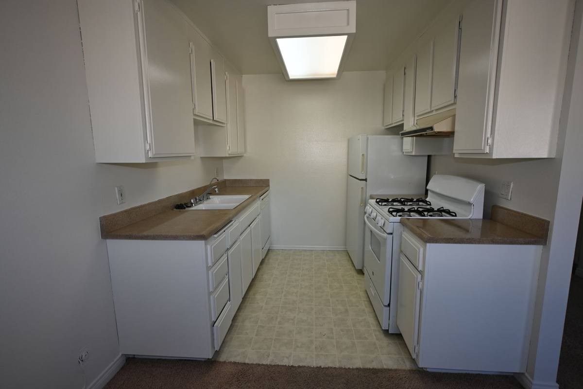 Apartment for rent at 812 S Marengo Ave, Pasadena, CA 91106