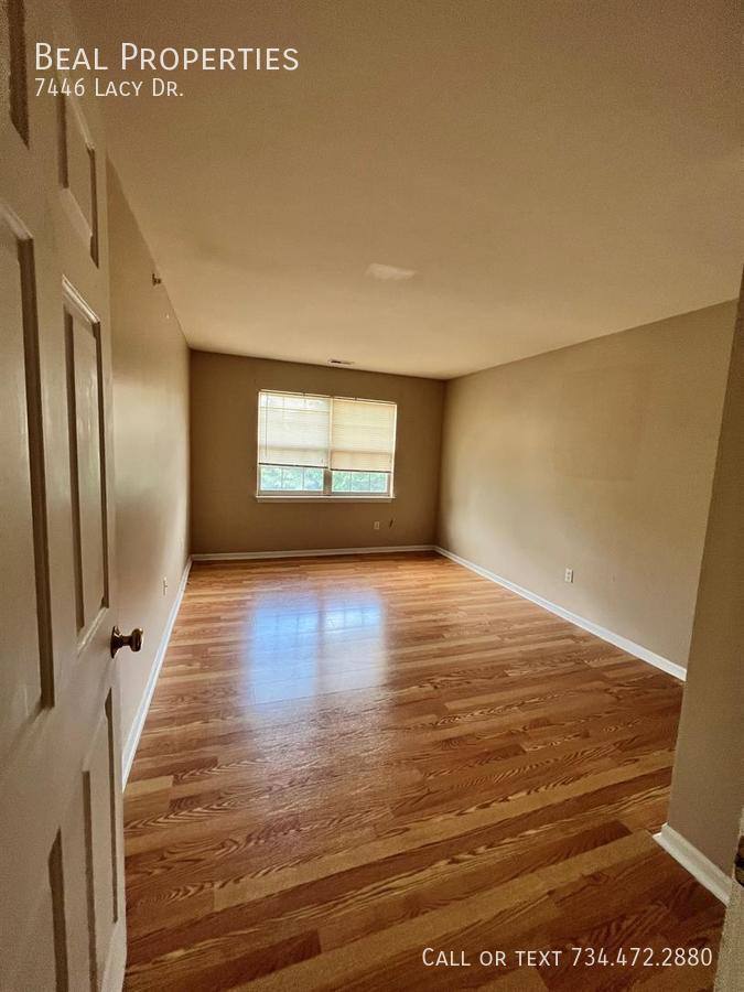 Apartment for rent at 7446 Lacy Dr, Belleville, MI 48111