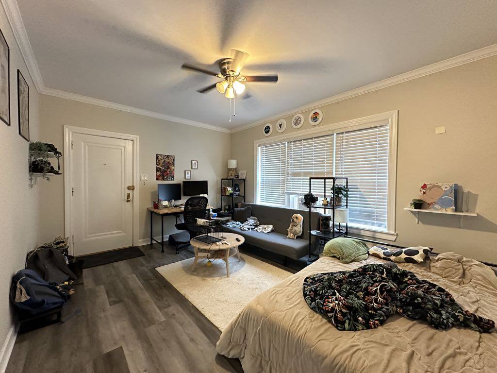 Apartment for rent at 6485 W Roscoe #S4, Chicago, IL 60657