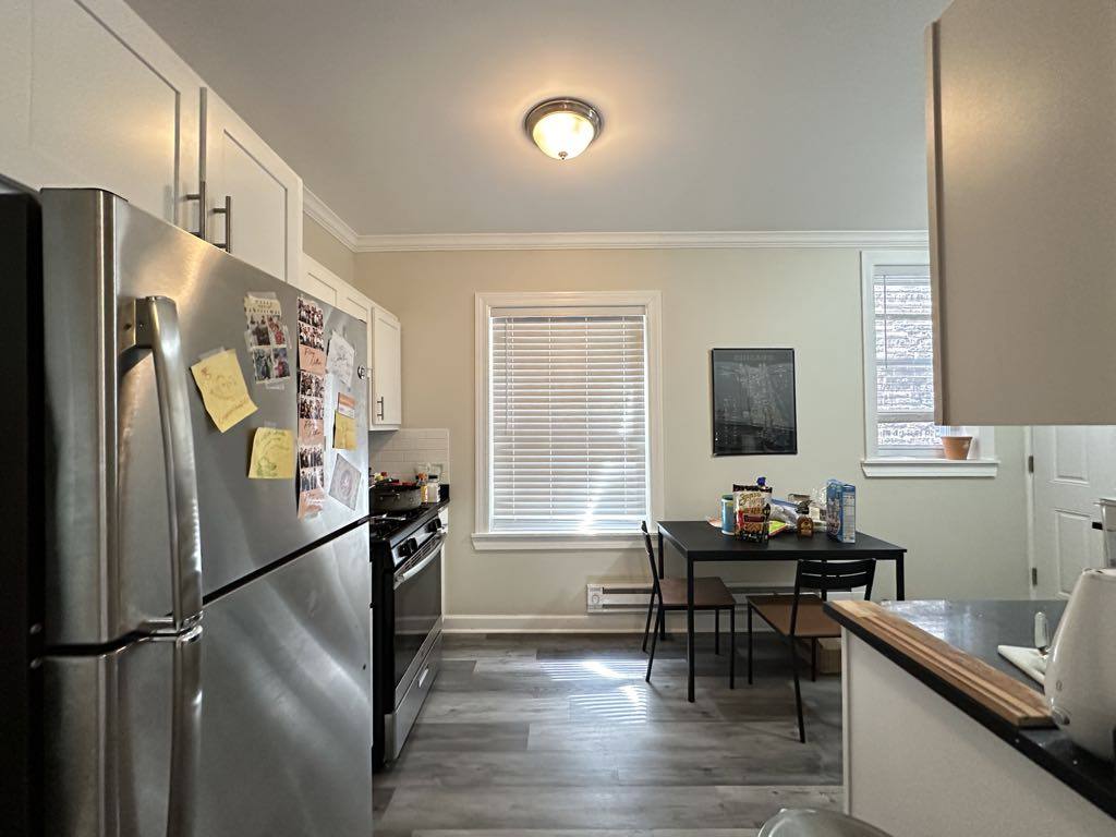 Apartment for rent at 6485 W Roscoe #S4, Chicago, IL 60657