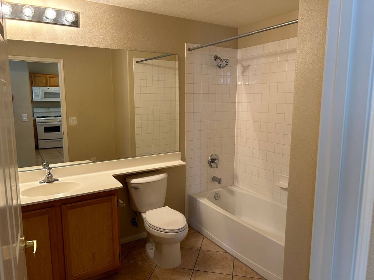 House for rent at 3840 Belle Glade St #101, Las Vegas, NV 89129
