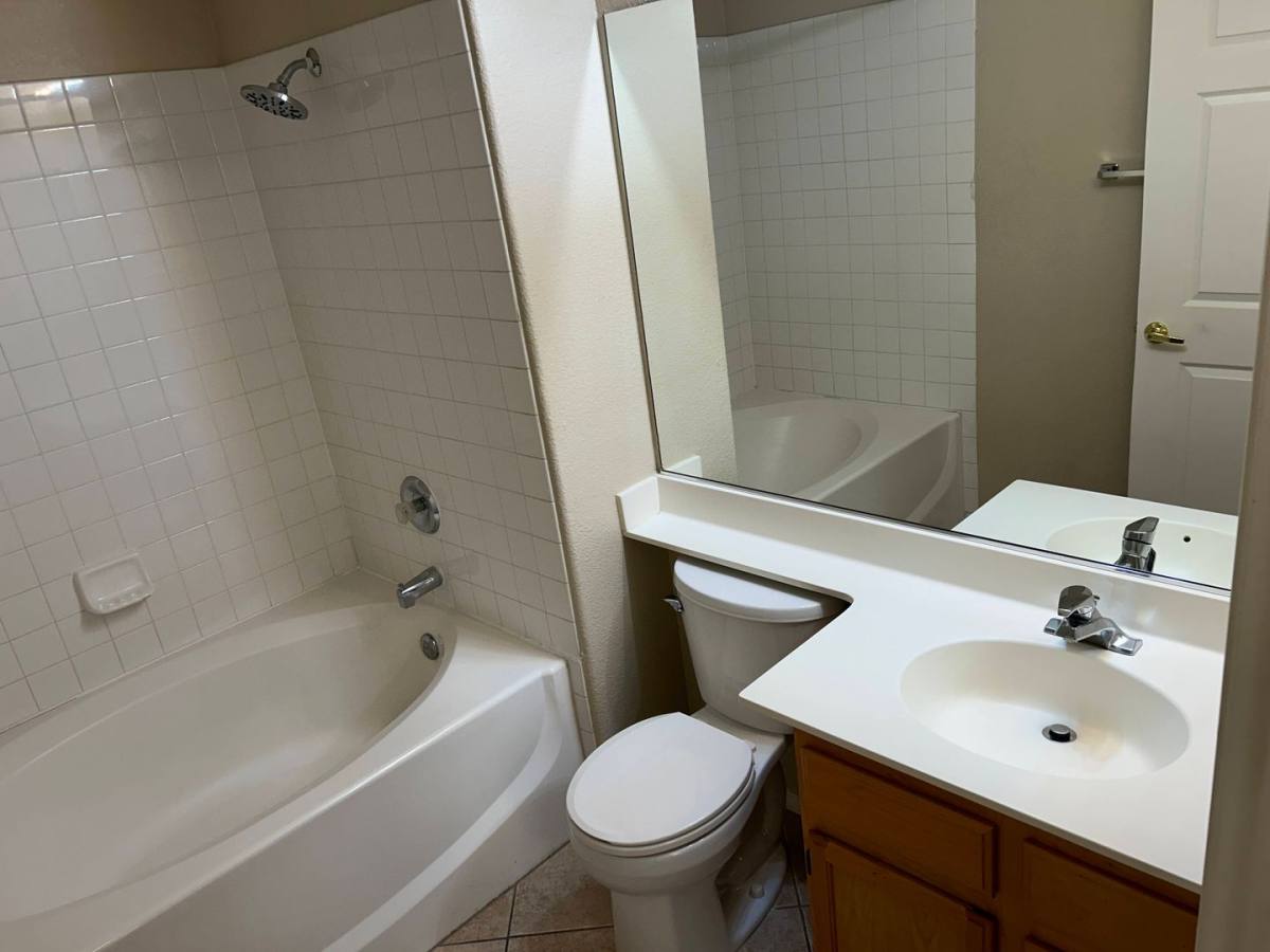 House for rent at 3840 Belle Glade St #101, Las Vegas, NV 89129