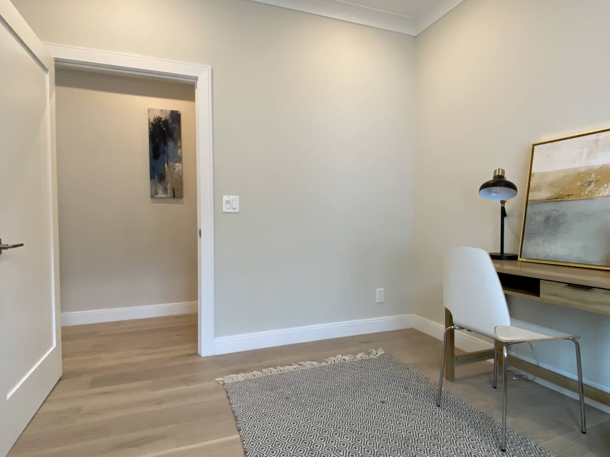 Apartment for rent at 32 Cummins Highway 6, Roslindale, MA 02131
