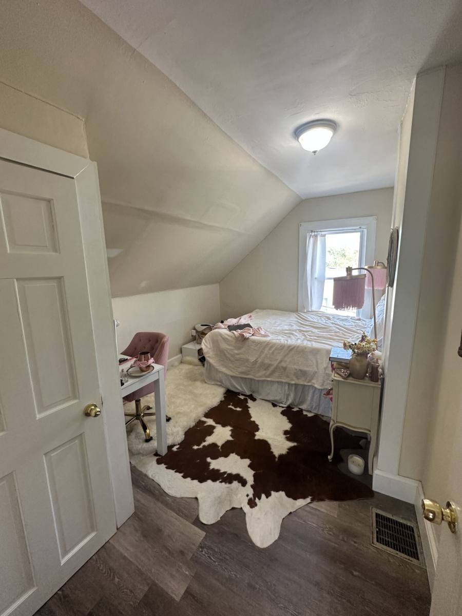 Apartment for rent at 11 Andrew St #2, Cambridge, MA 02139