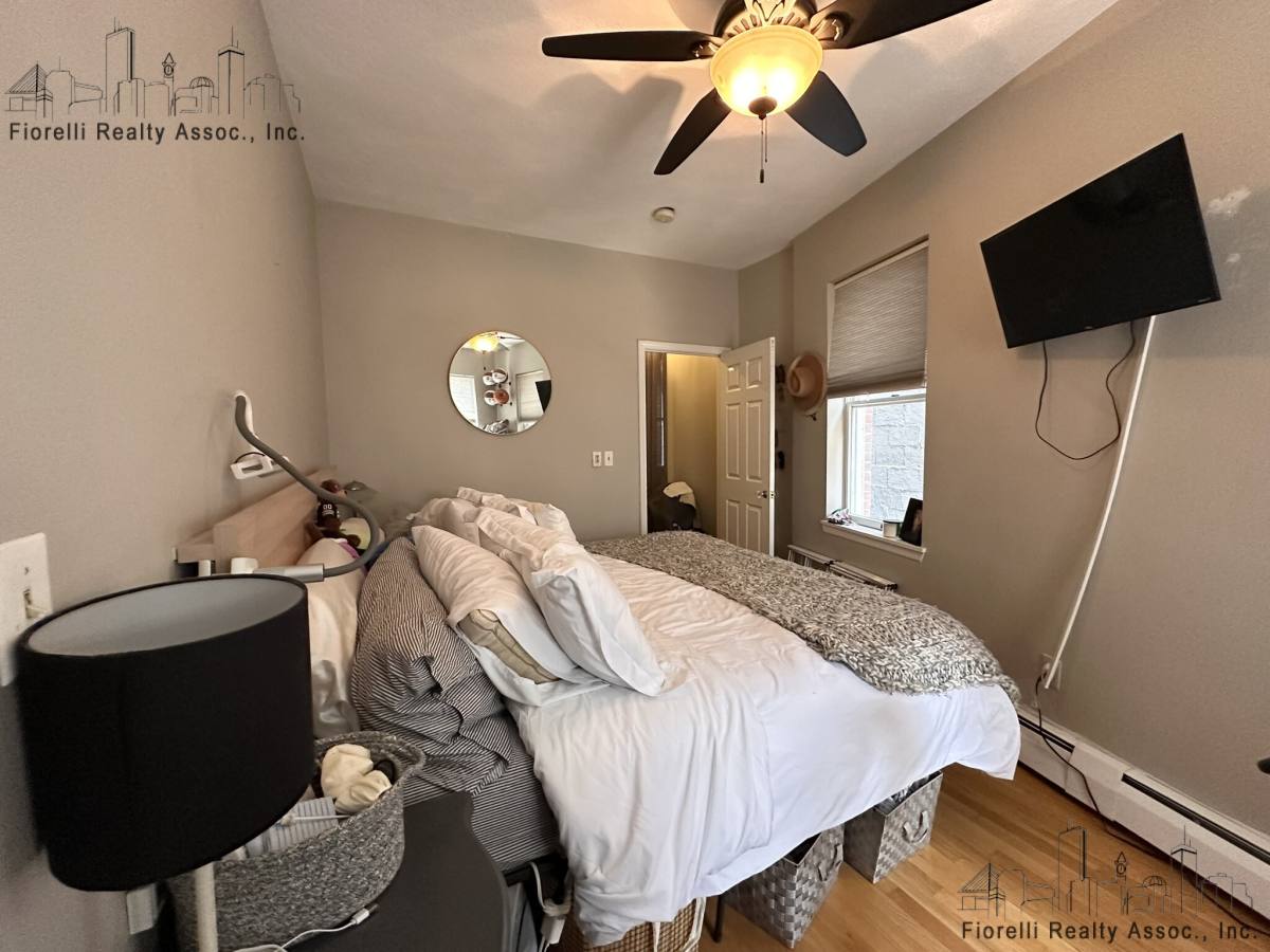 Apartment for rent at 157 Salem St #3, Boston, MA 02113
