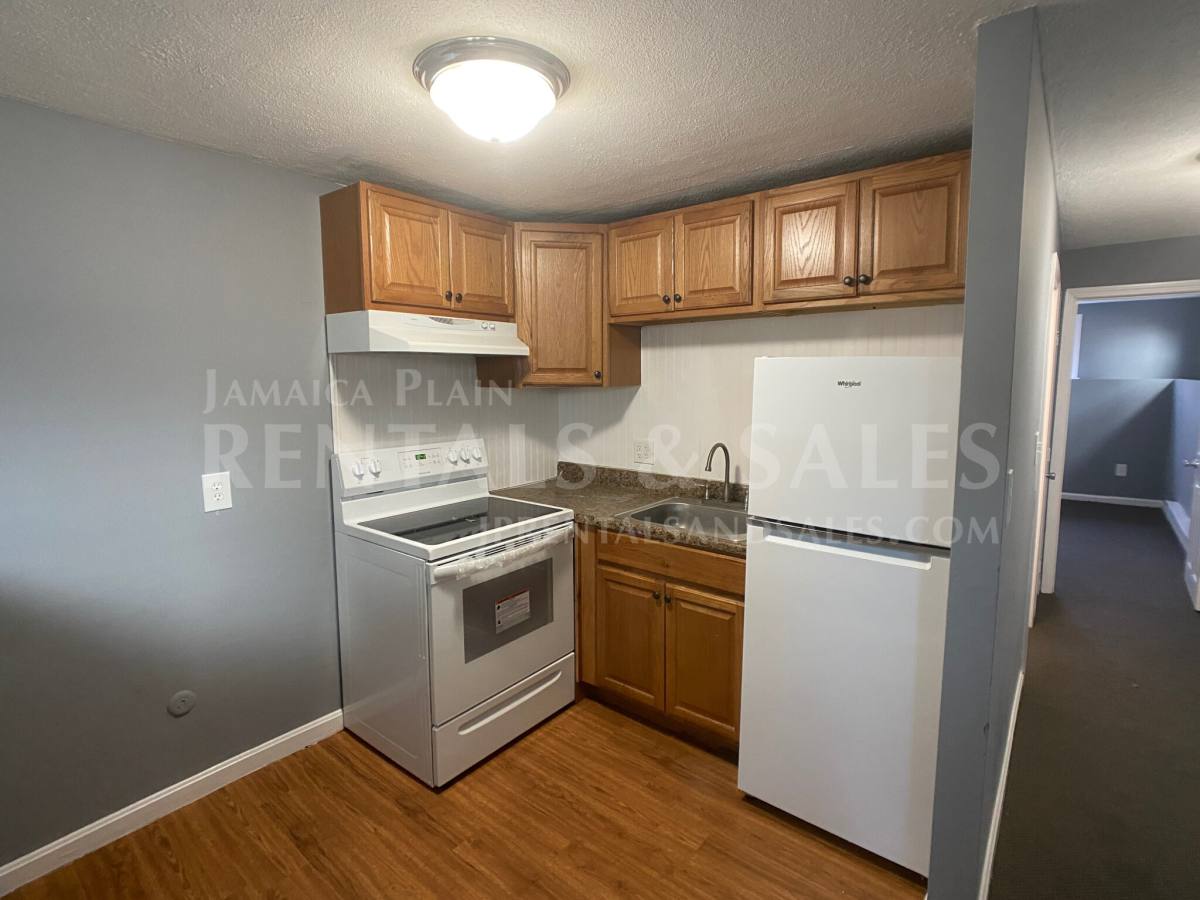 Apartment for rent at 15 Pinedale Rd #4, Roslindale, MA 02131