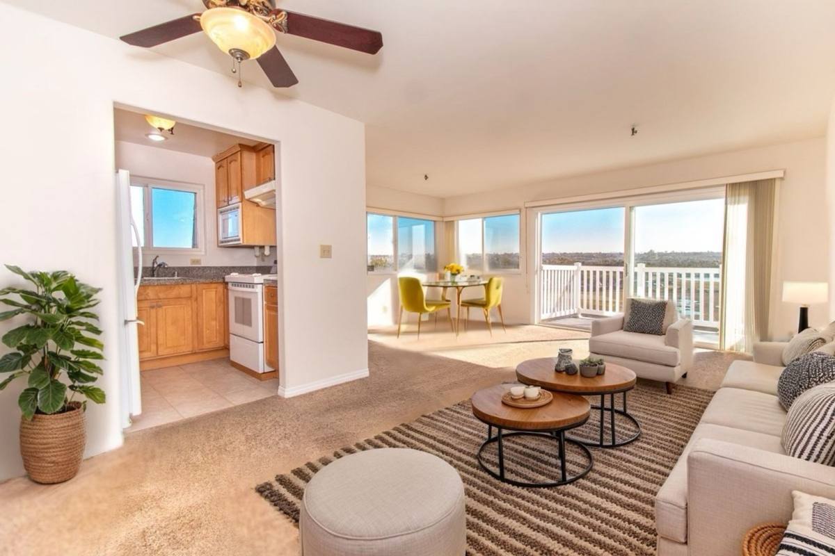 Apartment for rent at 4015 Crown Point Dr, San Diego, CA 92109