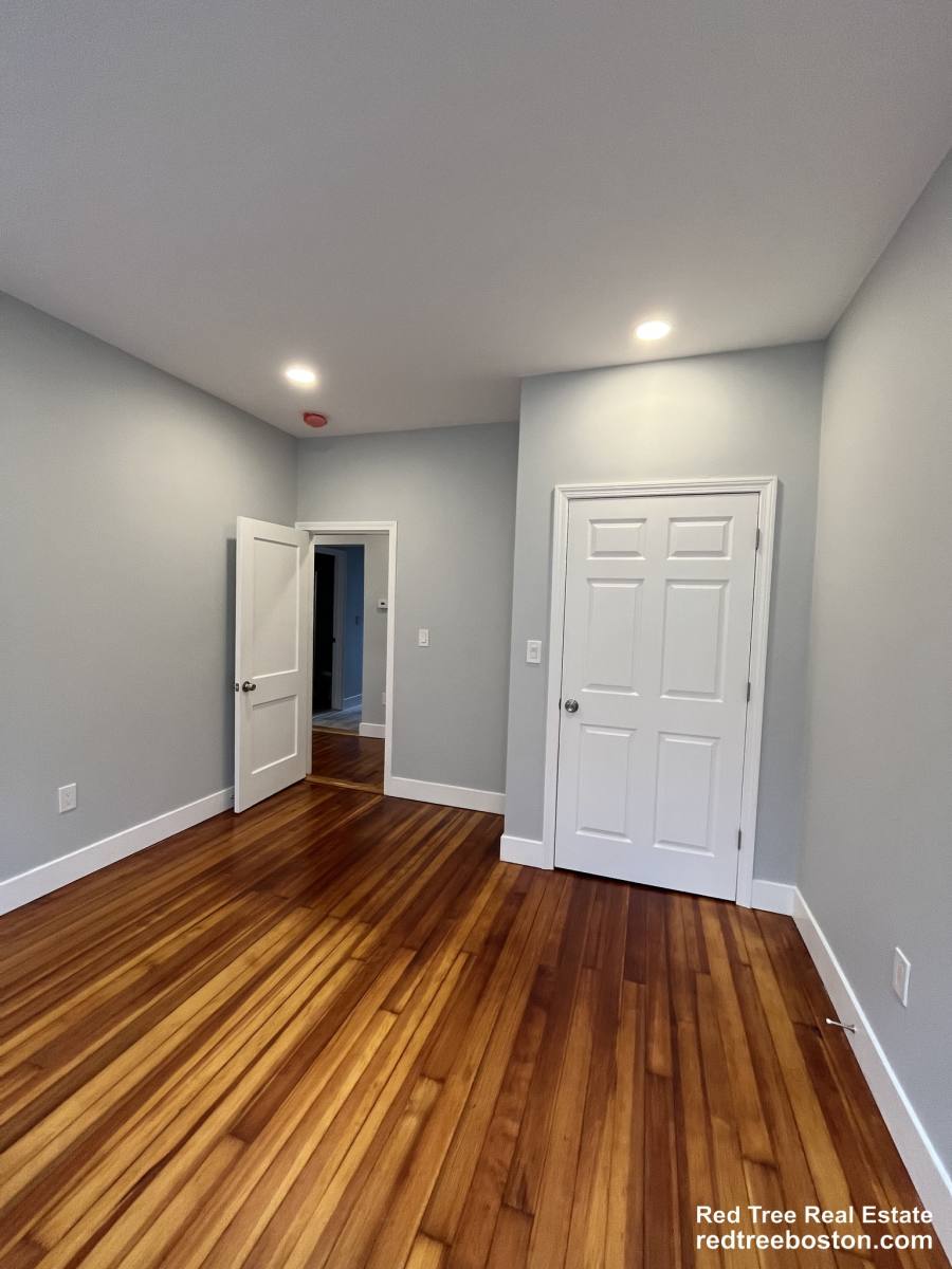 House for rent at 31 Faywood Ave #1, East Boston, MA 02128