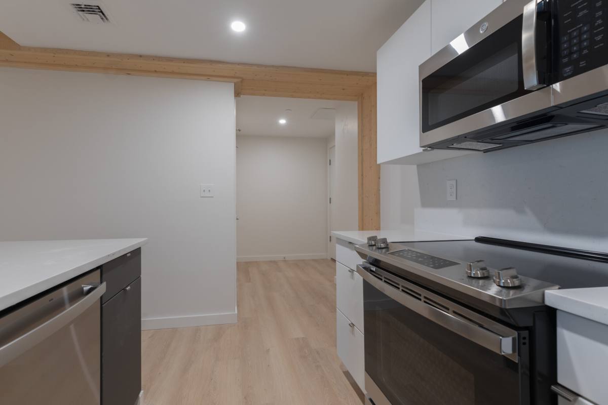 Apartment for rent at 11 E Lenox, Boston, MA 02118