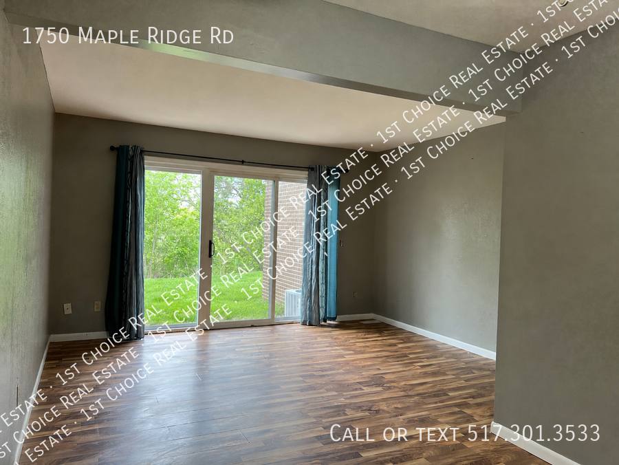 Townhouse for rent at 1750 Maple Ridge Rd, Haslett, MI 48840