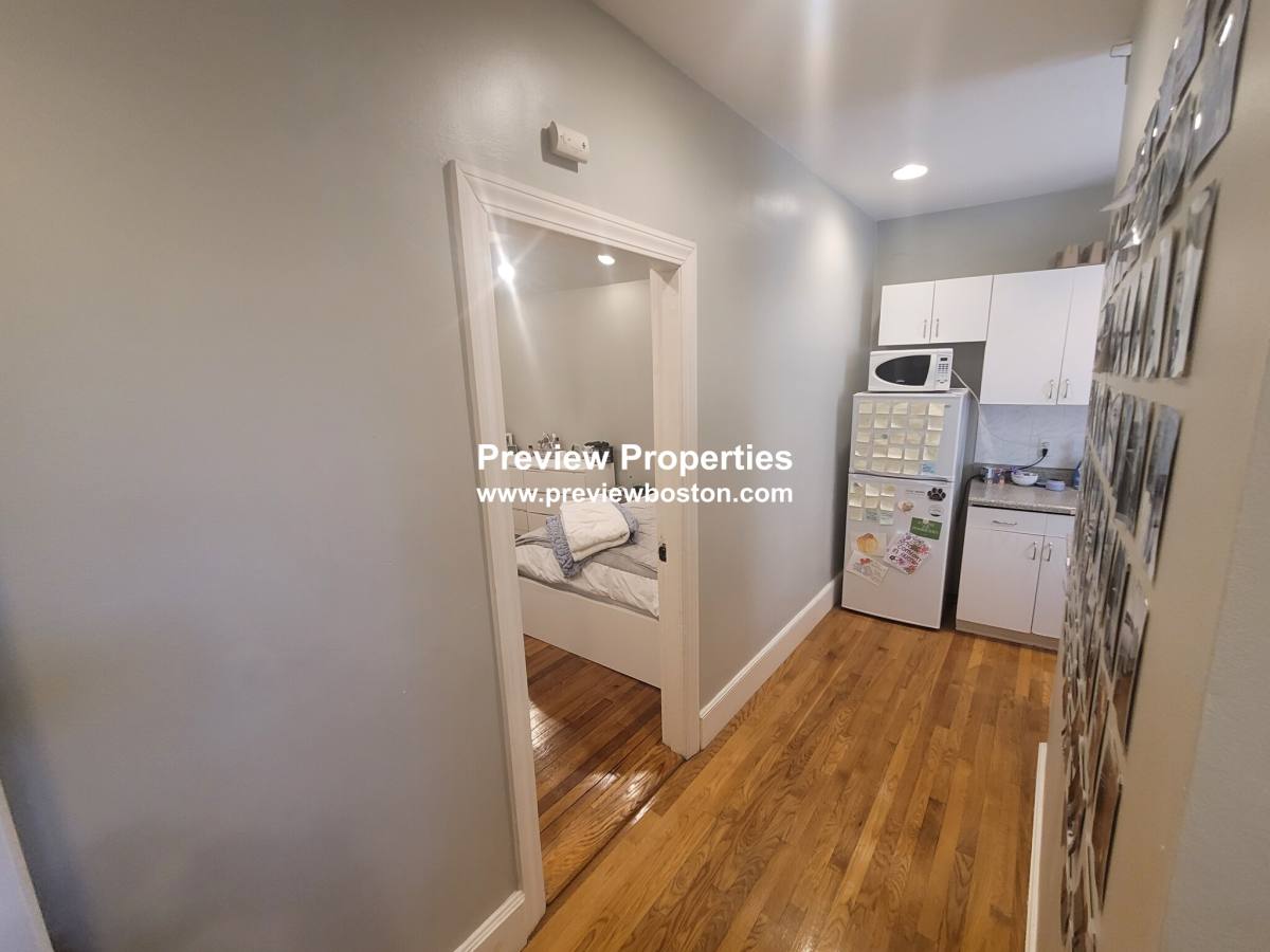 Apartment for rent at 1997 Commonwealth Ave #1, Brighton, MA 02135