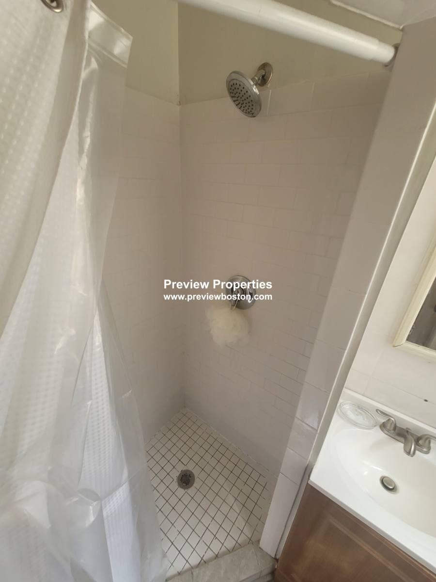Apartment for rent at 1997 Commonwealth Ave #1, Brighton, MA 02135