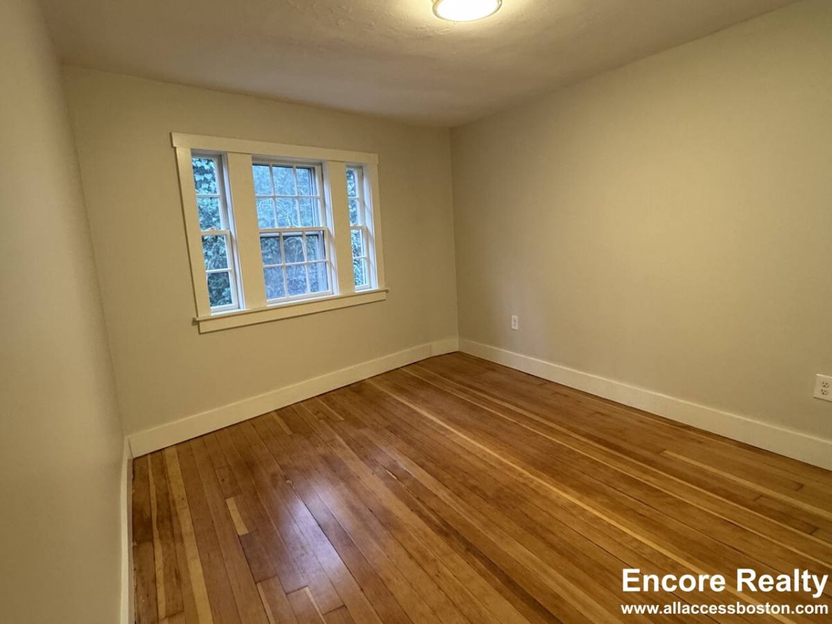 Apartment for rent at 38 Gibson St #5D, Cambridge, MA 02138