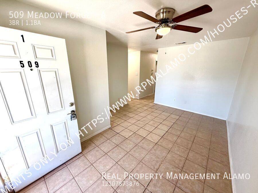 Apartment for rent at 509 Meadow Forge #A, Converse, TX 78109