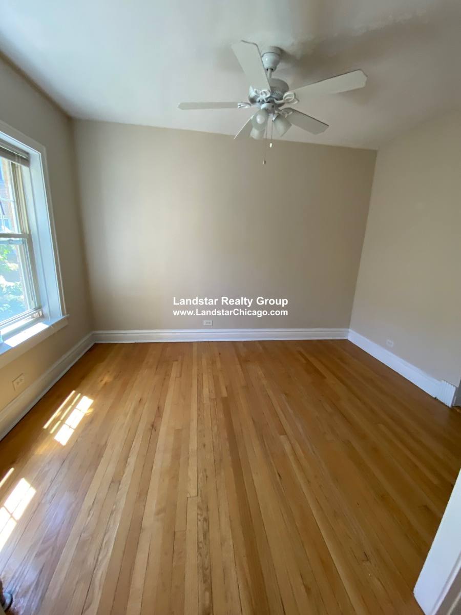 Apartment for rent at 918 Reba Place #3S, Evanston, IL 60202