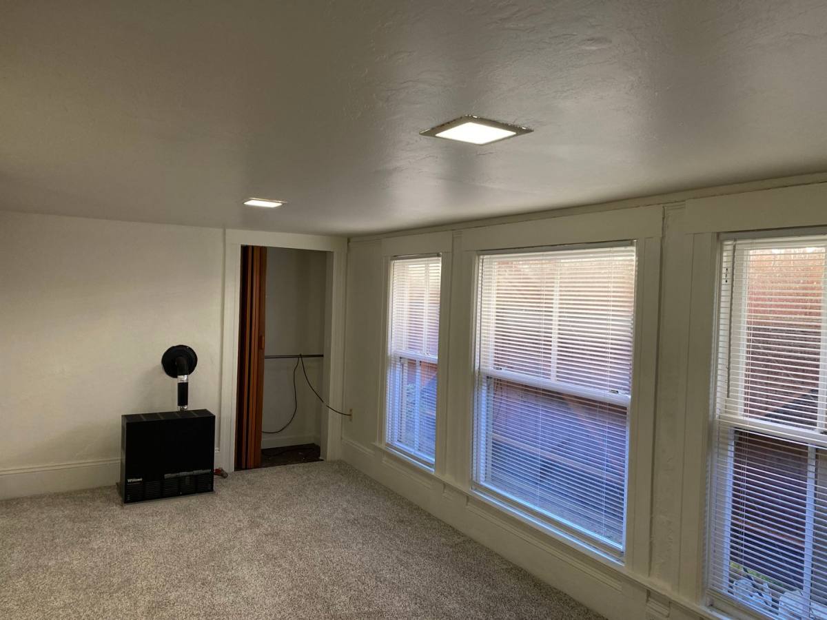 Apartment for rent at 2008 Pacific Ave, Alameda, CA 94501