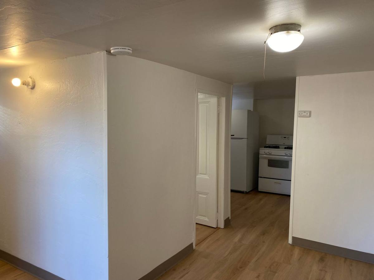 Apartment for rent at 2008 Pacific Ave, Alameda, CA 94501