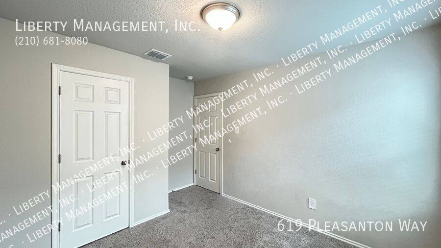 House for rent at 619 Pleasanton Way, San Antonio, TX 78221