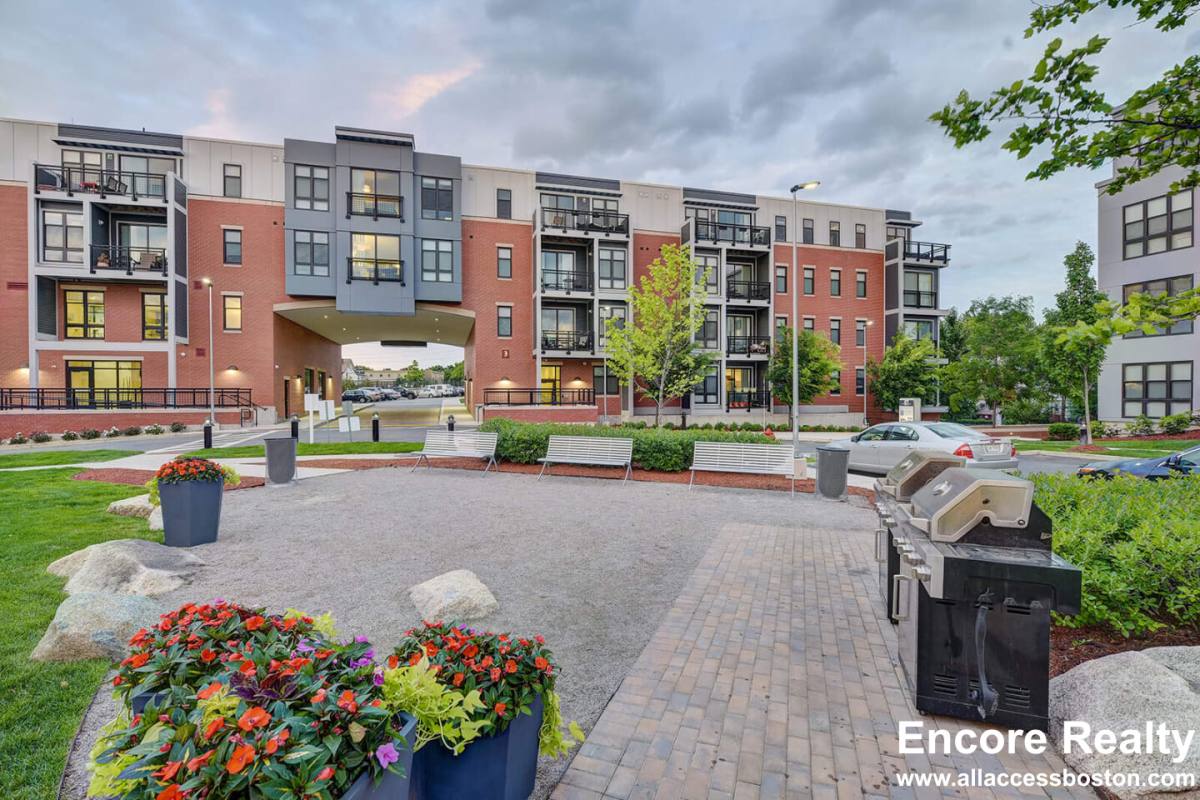 Apartment for rent at 1 Maxwells Green #9-106, Boston, MA 02114