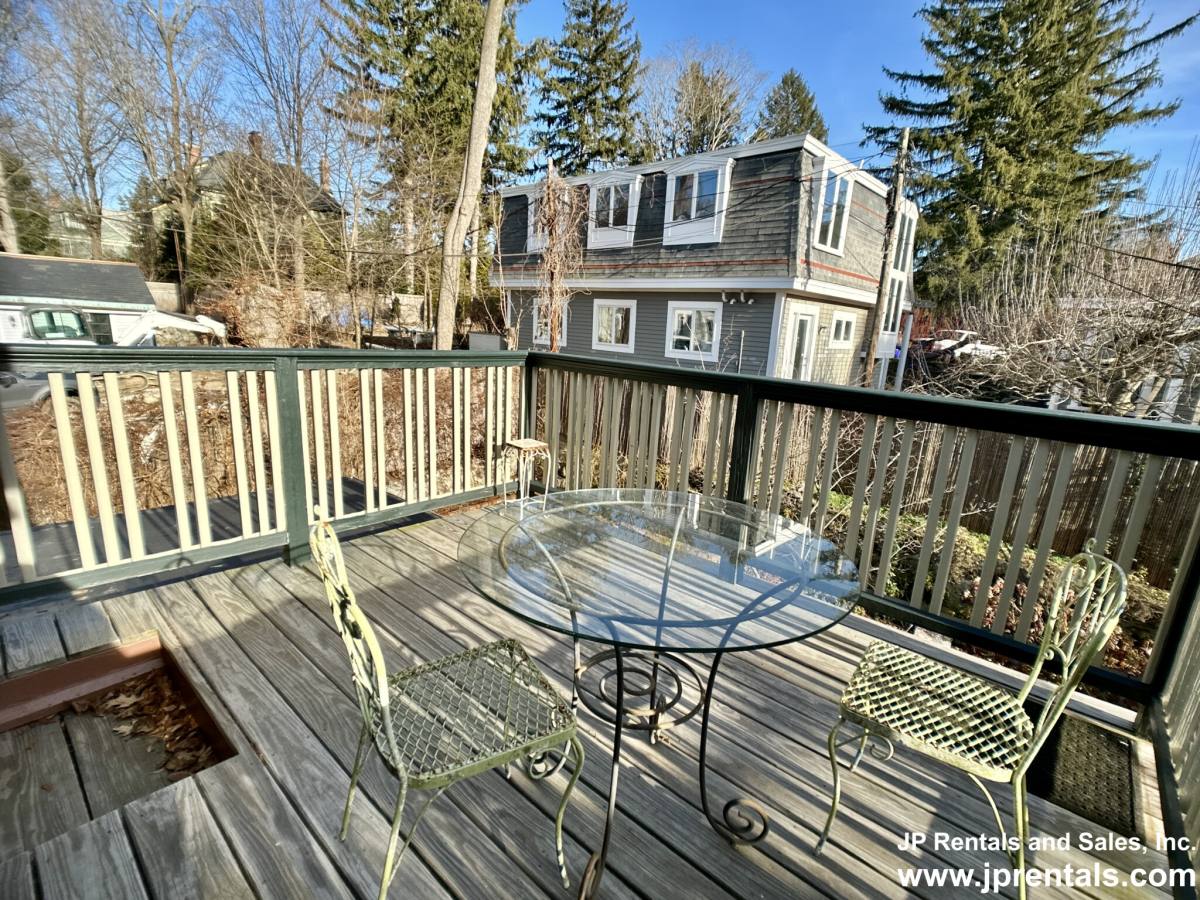 Apartment for rent at 36 Alveston St #2, Jamaica Plain, MA 02130