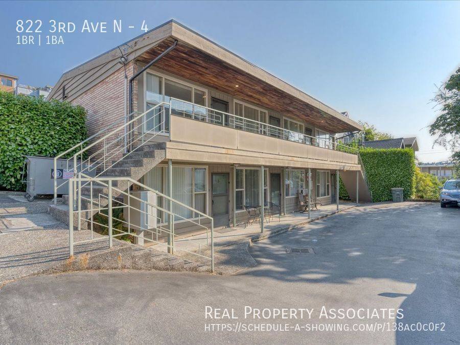 Apartment for rent at 822 3rd Ave N #4, Seattle, WA 98109